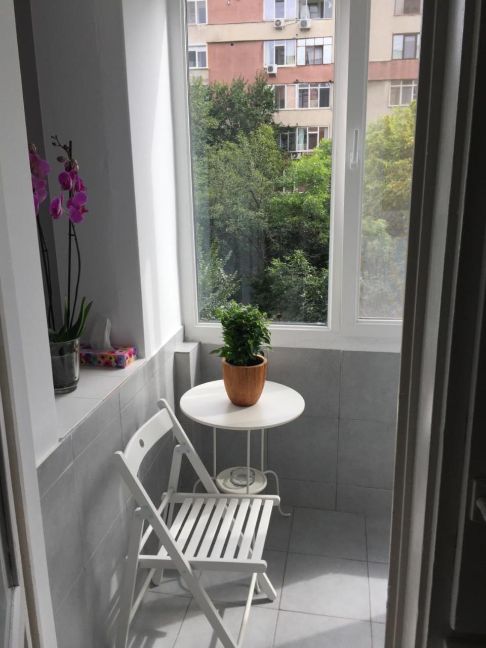 Marcy Studio Apartment Bukares Bagian luar foto